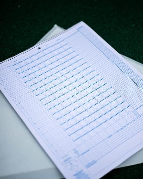 Rawlings System-17 Deluxe Scorebook, 24 Games — view 3 of 4